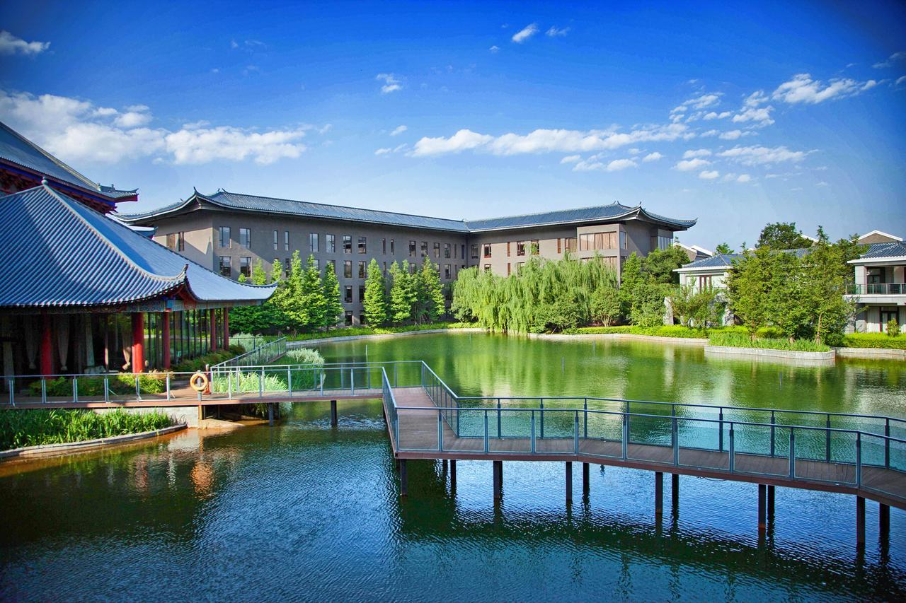 Cloud Luo Ping Hotel Luoping Exterior photo